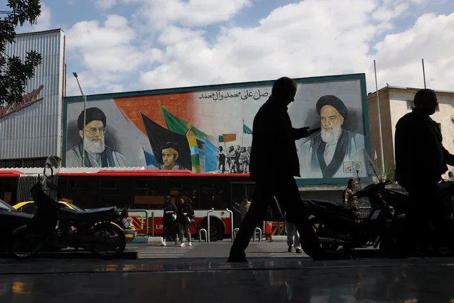 Iran je razglasil petdnevno žalovanje. FOTO: Majid Asgaripour/Reuters