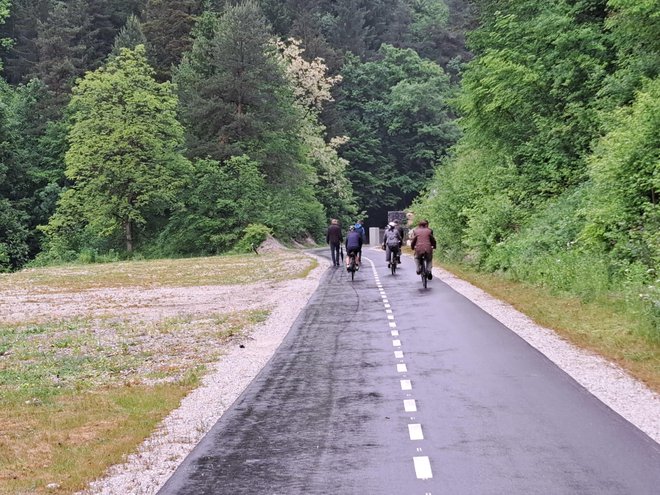 Kolesarsko povezavo Huda luknja med Velenjem in Mislinjo je že preizkusilo kar nekaj kolesarjev. FOTO: Špela Kuralt/Delo