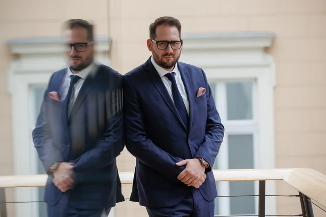 Prejemniku je pomembno, da lahko izbere kraj, čas in način prevzema paketa. To pomeni, da moramo tudi mi ustrezno uskladiti pisemsko in paketno dostavo, pravi Matej Raspet. FOTO: Črt Piksi/Delo