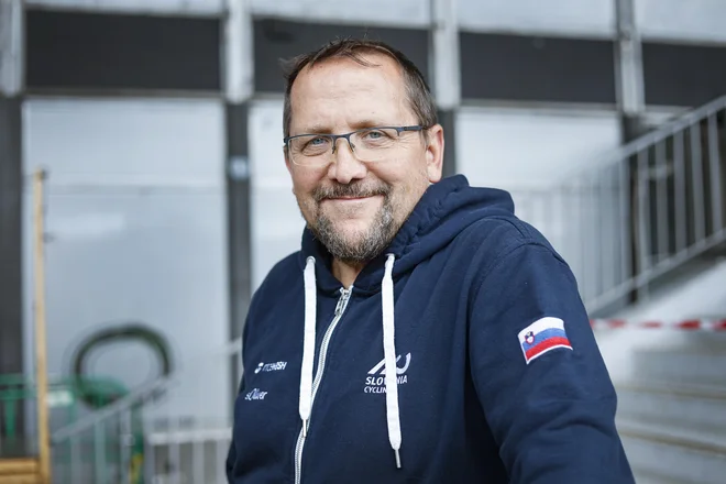 Dva od treh sinov Martina Hvastije že trenirata kolesarstvo pri Pogi Teamu. FOTO: Jože Suhadolnik/Delo