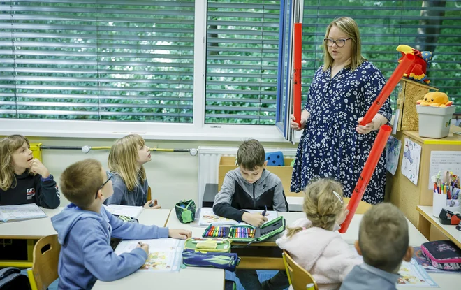Čeprav se imajo v razredu lepo, se tudi že veselijo počitnic. FOTO: Jože Suhadolnik/Delo