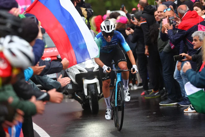 Andrea Vendrame je dosegel svojo drugo etapno zmago na dirki po Italiji. FOTO: Luca Bettini Afp