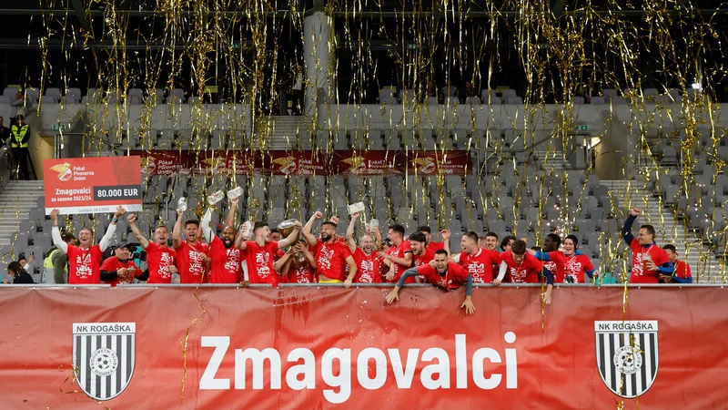 Rogaška je prvič doslej osvojili pokal Nogometne zveze Slovenije. FOTO: Leon Vidic/Delo