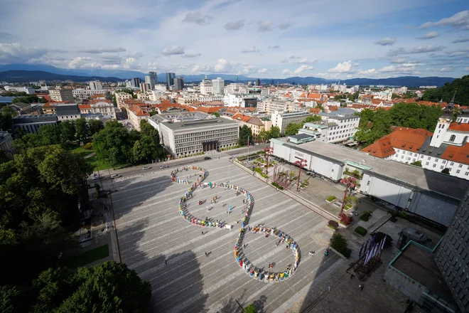 Za postavitev so izbrali najimenitnejšo urbano površino v državi, Trg republike. FOTO: Y0Y production/arhiv MOL