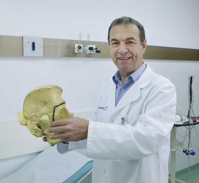 V naši državi ni nikakršne volje, da se zdravstvo uredi, pravi predstojnik travmatologije v UKC, prof. dr. Matej Cimerman.