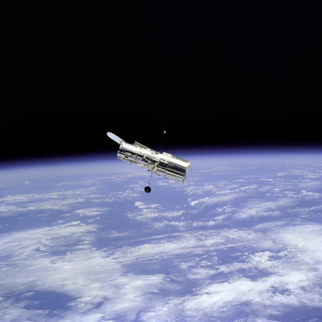 Hubbla so zadnjič servisirali leta 2009. FOTO: Nasa/Reuters