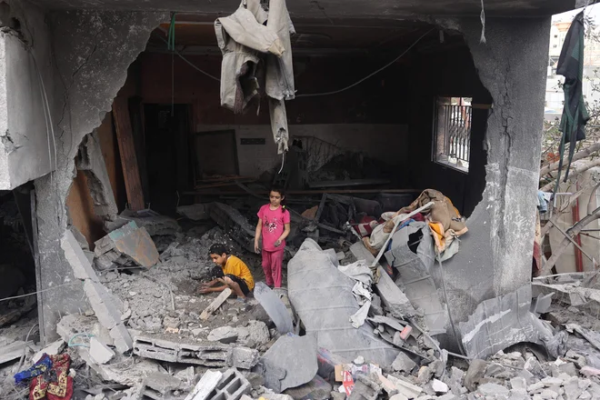 Palestina bo zaradi sobotnega »grozljivega pokola« zahtevala nujno sejo Varnostnega sveta ZN. FOTO: Eyad Baba/Afp