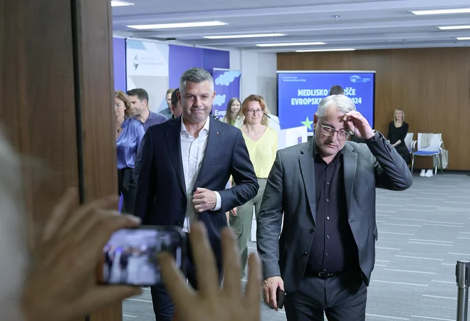 Včeraj so na predsedstvu SD razpravljati tudi o volilnem rezultatu stranke, ki se je stehtala po aferi Litijska in po tem, ko jo je aprila prevzel Matjaž Han. FOTO: Blaž Samec/Delo