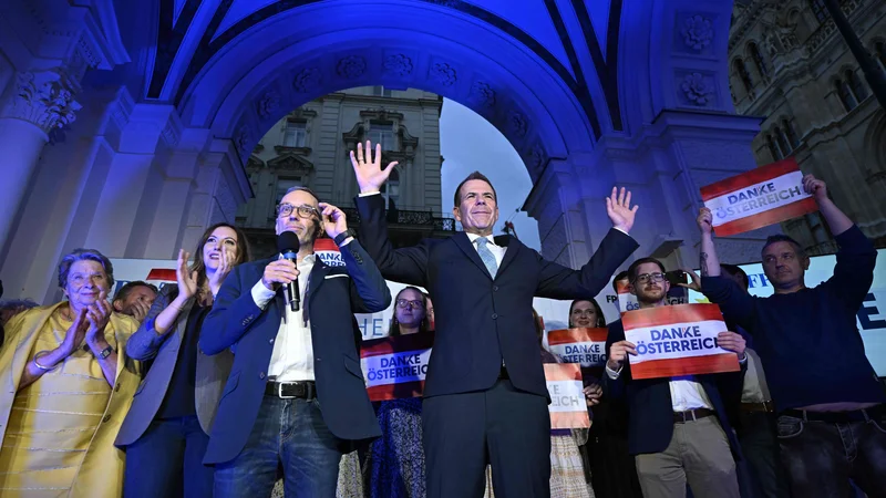 Nasprotniki zahodne politike do Rusije so se dobro odrezali tudi v severni sosedi, kjer so na evropskih volitvah prvič zmagali opozicijski svobodnjaki. FOTO: Helmut Fohringer/Afp