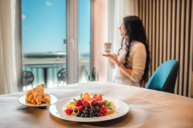 Hotel Riviera se bo kmalu uvrstil med najljubše destinacije za popoln morski oddih. FOTO: Jakob Bužan