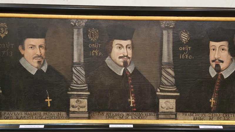 Prvi na levi je znameniti koprski škof, avguštinec Pavel Naldini (od 1686 do 1713), ki je temeljito popisal območje tedanje koprske škofije in je zato dragocen zgodovinski vir. Fotografije Boris Šuligoj