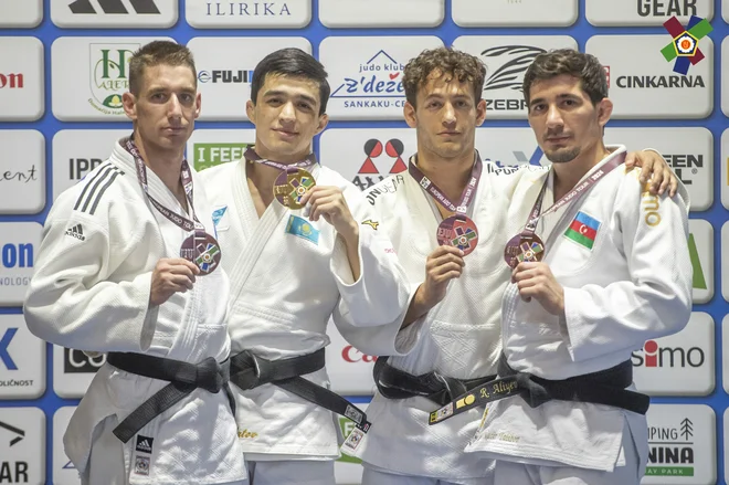 David Štarkel (levo) si je izbojeval srebrno kolajno. FOTO: Darko Petelinšek/EJU
