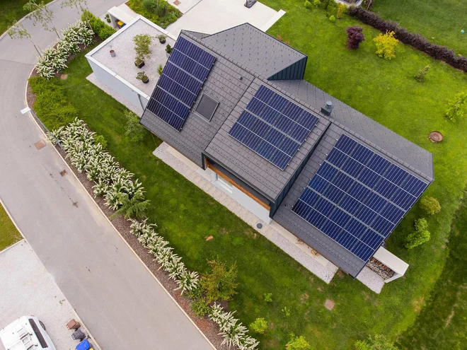 Vlaganje v sončne elektrarne pri GEN-I se povrne v osmih letih. FOTO: GEN-I Sonce