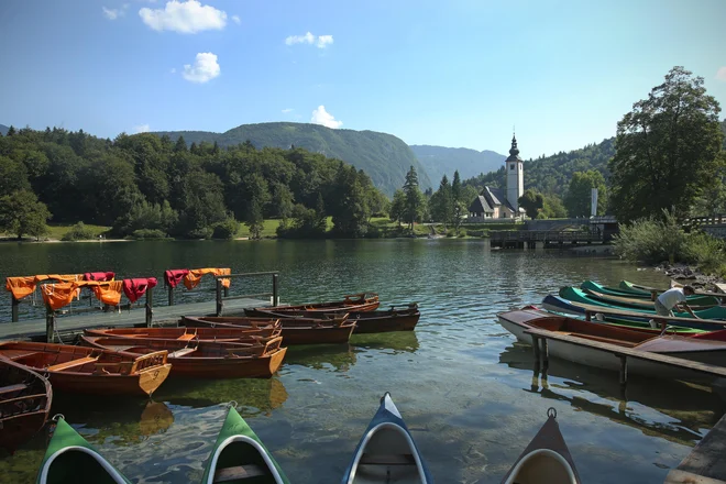Tudi v Bohinju in Triglavskem narodnem parku se v teh dneh pripravljajo na nov turistični bum.

FOTO: Jure Eržen

 

 