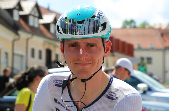 Matej Mohorič je že osredotočen na delo, ki ga čaka v Franciji. FOTO: Matej Družnik/Delo