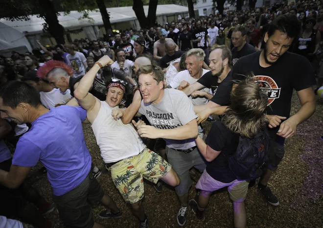 Punk Rock Holiday je praviloma razprodan. FOTO: Jože Suhadolnik