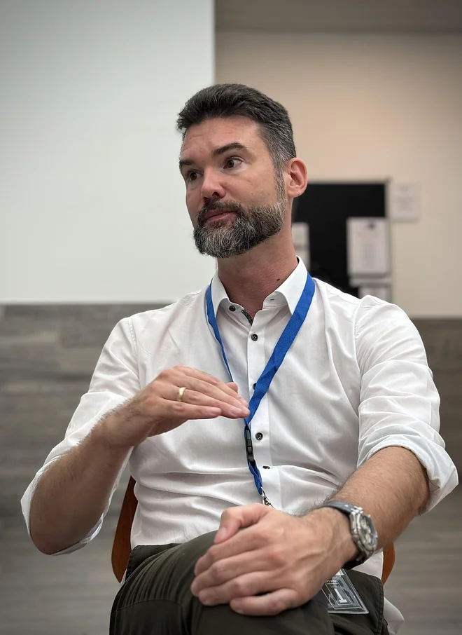 »Pošiljanje mešanih sporočil je del madžarske politike do EU in to bo prav tako zaznamovalo prihodnjih šest mesecev.« FOTO: Gašper Završnik

 