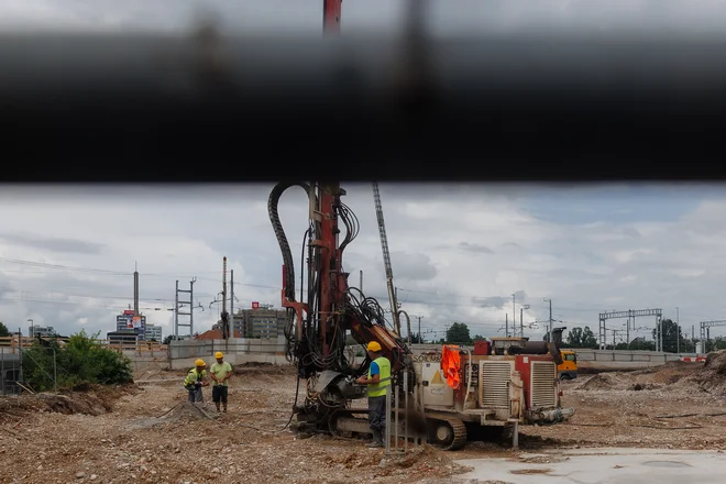V naslednji fazi je nato predvidena še nadgradnja železniških postaj Ljubljana Šiška, Ljubljana Moste in Ljubljana Zalog. FOTO: Črt Piksi/Delo
