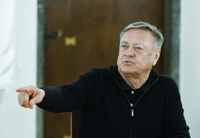 »Tako da ne vidim nobenih težav, mi smo svoje opravili, sprejeli. Kaj bo naredil Magnifico, bo njegova odločitev, z njim nisem govoril,« je dejal Zoran Janković. FOTO: Jože Suhadolnik/Delo