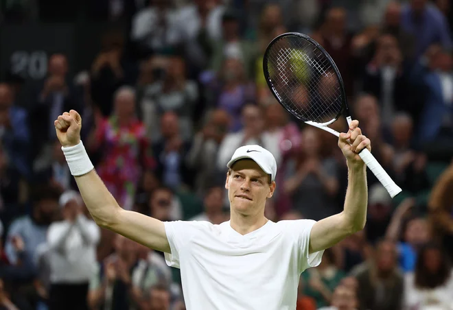 Jannik Sinner je v ključnih tenutkih pokazal izvrsten tenis. FOTO: Paul Childs/Reuters