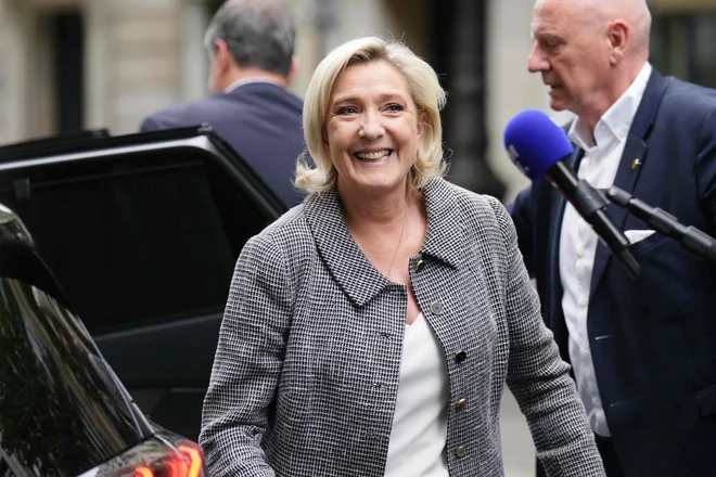 Marine Le Pen čaka na volitve 2027. FOTO: Dimitar Dilkoff/ Afp