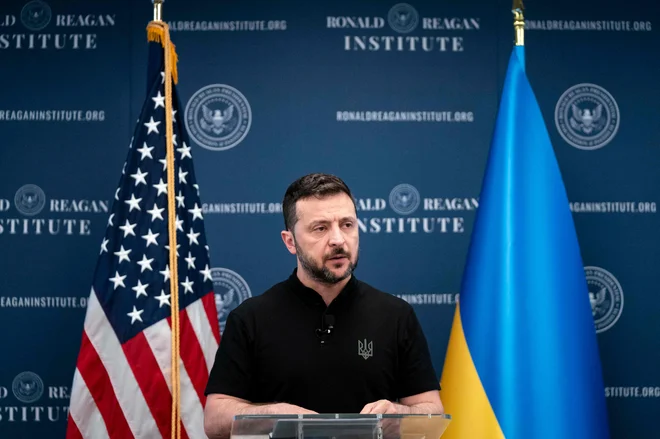Volodimir Zelenski se je na vrhu Nata že zahvalil za novo pomoč. FOTO: Bonnie Cash/AFP