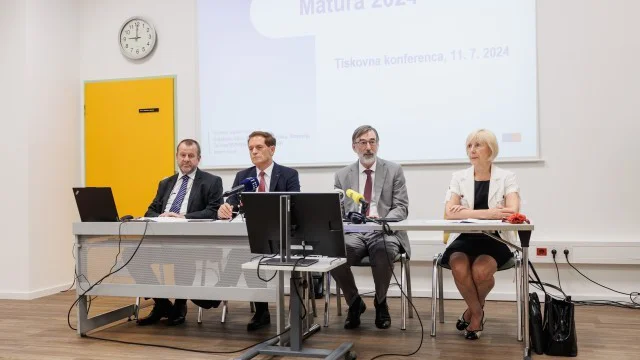 Novinarska konferenca, na kateri so predstavili rezultate letošnje splošne in poklicne mature v spomladanskem roku. FOTO: Nebojša Tejić/STA