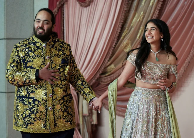 Poročno slavje najmlajšega sina najbogatejšega Azijca se počasi končuje. Anant Ambani se bo ta konec tedna poročil z Radhiko Merchant. Foto Hemanshi Kamani/Reuters