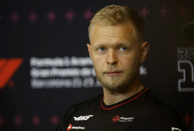 V letošnji sezoni je Kevin Magnussen osvojil pet točk. FOTO: Albert Gea/Reuters