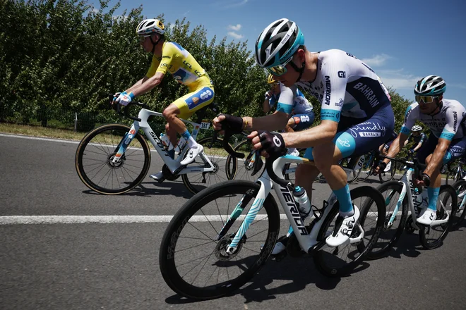 Matej Mohorič se je na Touru boril z boleznijo. Foto Stephane Mahe/Reuters