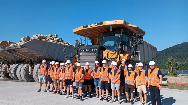 Podjetje Alpacem Cement razpisuje kadrovske štipendije za študije tehniških, naravoslovnih in družboslovnih smeri. FOTO: Alpacem Cement