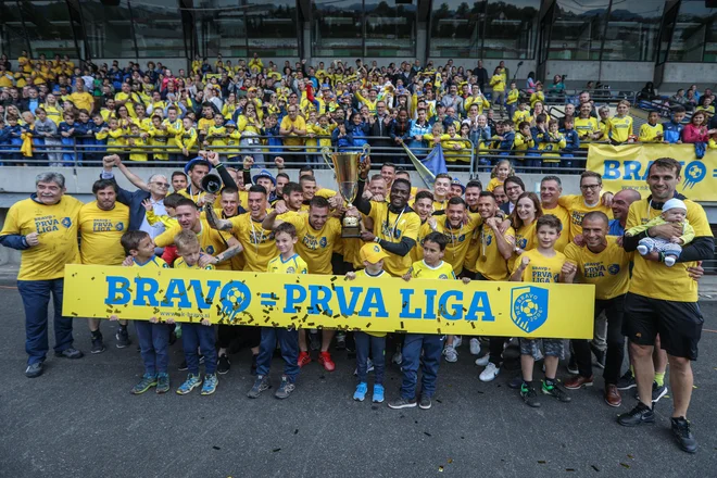 Najmlajši slovenski prvoligaš Bravo svojo polnoletnost praznuje v Evropi. FOTO: Voranc Vogel/Delo