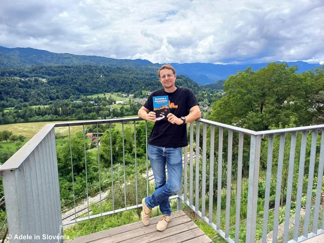 Sam Baldwin se v knjigi z distanco tujca poigrava s slovenskimi nacionalnimi značilnostmi. FOTO: Adele in Slovenia