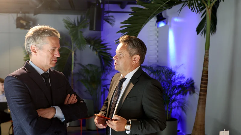 Predsednik vlade in Gibanja Svoboda Robert Golob je Tomaža Vesela kot strankinega kandidata za evropskega komisarja napovedal že na začetku aprila. FOTO: Blaž Samec/Delo