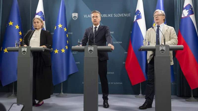 »Slovenija je dokazala, da je moč, ki jo imamo na mednarodni sceni, precej večja od naše velikosti,« je o izmenjavi ruskih vohunov dejal predsednik vlade Robert Golob. FOTO: Bor Slana/STA