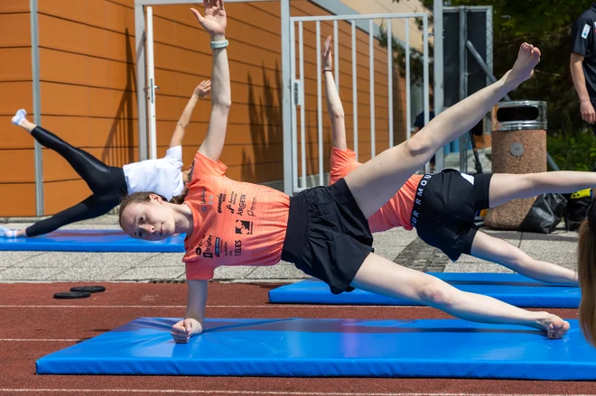 Nika Prevc bo danes in jutri preverila svojo pripravljenost na tekmah za veliko nagrado v Courchevelu. FOTO: Voranc Vogel/Delo