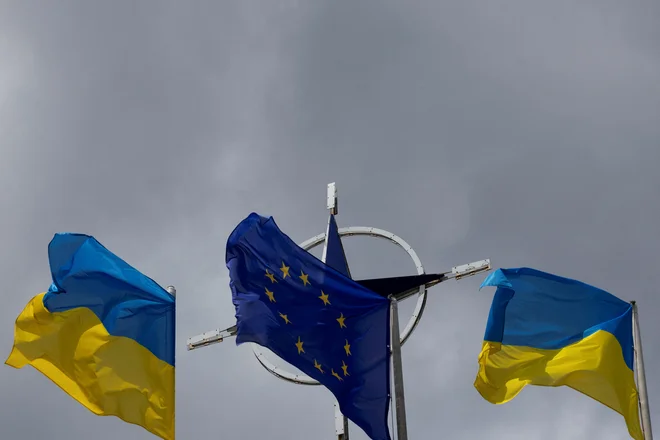 Prav ganljivo, kako se Natovi priskledniki in propagandisti začnejo sliniti, ko je treba popljuvati nasprotnike Natove agresivne ekspanzionistične politike.

FOTO:  Valentyn Ogirenko Reuters