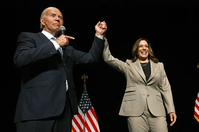Joe Biden in Kamala Harris. FOTO: Brendan Smialowski/AFP