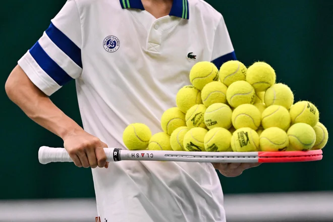 Izplača se igrati tenis. FOTO: Adek Berry/AFP