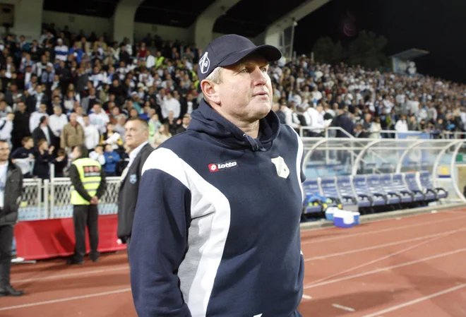 Matjaž Kek je na Reki izpeljal imenitno zgodbo o uspehu ob igrišču, začela pa sta jo v pisarni Gabriele Volpi in Damir Mišković. FOTO: Tea Cimas/Cropix