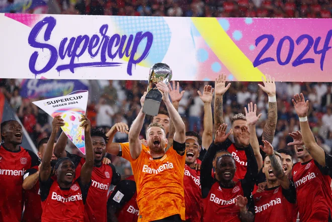 Bayer Leverkusen je osvojil nemški superpokal za sezono 2024/25. FOTO: Thilo Schmülgen/Reuters