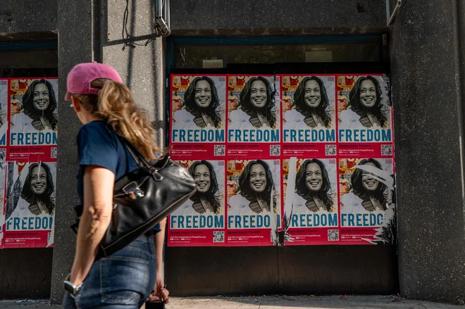 Demokratska kandidatka za predsednico ZDA vse od vstopa v boj za Belo hišo beleži vzpodbudno javnomnenjsko podporo. FOTO: Brandon Bell/Afp