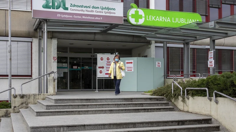 V zdravstvenem domu Ljubljana so se nad zdravstvenimi delavci letos zgodili že 104 nasilni dogodki. Foto Voranc Vogel