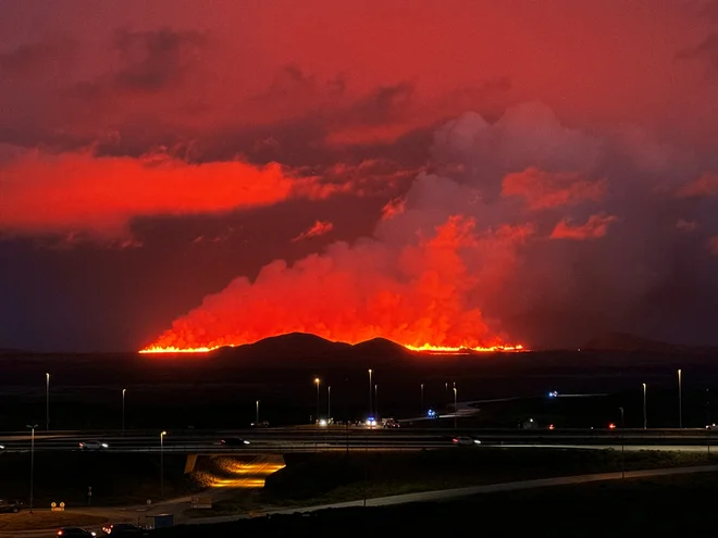 Islandija ima kar 33 aktivnih vulkanov, kar je največ v Evropi. FOTO: Reuters