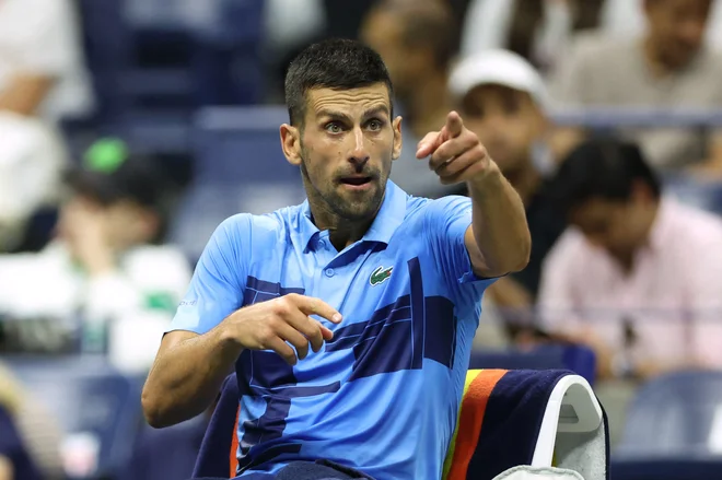 Novak Đopković je na zadnjem letoišnjem velikem slamu v New Yorku lov za dosežkom Rogerja Federerja začel z gladko zmago. FOTO: Charly Triballeau/AFP