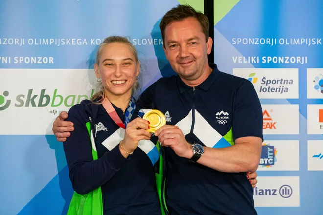 Roman Krajnik in Janja Garnbret pišeta zgodovino slovenskega športnega plezanja. Foto PZS