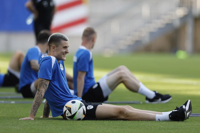 Benjamin Šeško se veseli novega izziva po uspešnem euru 2024. FOTO: Leon Vidic