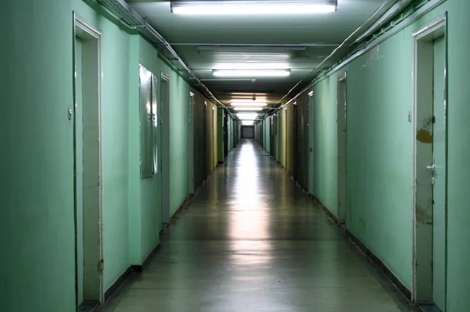 Do fizioterapevta na napotnico? Danes se to sliši, kot misija nemogoče, saj so čakalne dobe predolge. Se nam obeta kolaps? FOTO: Medicofit