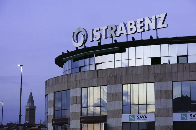 Istrabenz je imel v času, ko ga je vodil Igor Bavčar, v lasti poleg turizma tudi pomemben del energetike, prehranske industrije in drugih podjetij. FOTO: Jože Suhadolnik