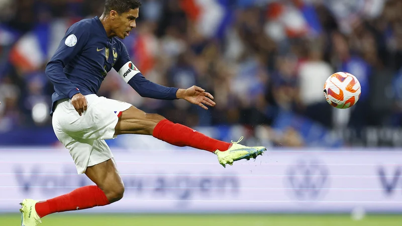 Raphaël Varane je reprezentančni vrhunec doživel na svetovnem prventvu v Rusiji leta 2018. FOTO: Christian Hartmann/Reuters